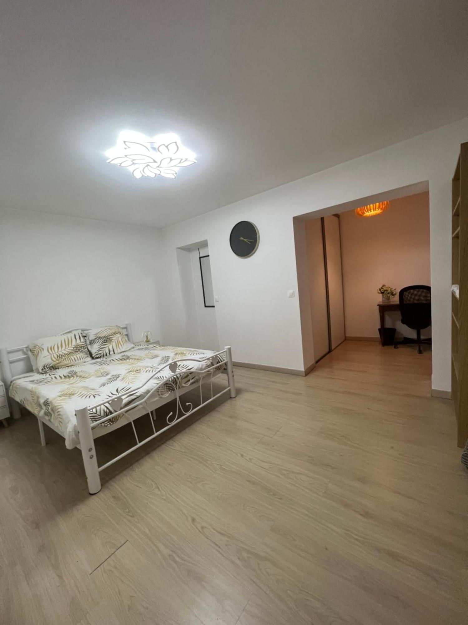 Appartement Lumineux A 2 Pas D'Enghien มงต์โมร็องซี ภายนอก รูปภาพ
